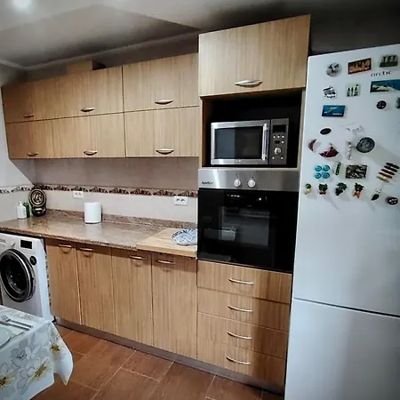 La Noi Acasa Apartament *
